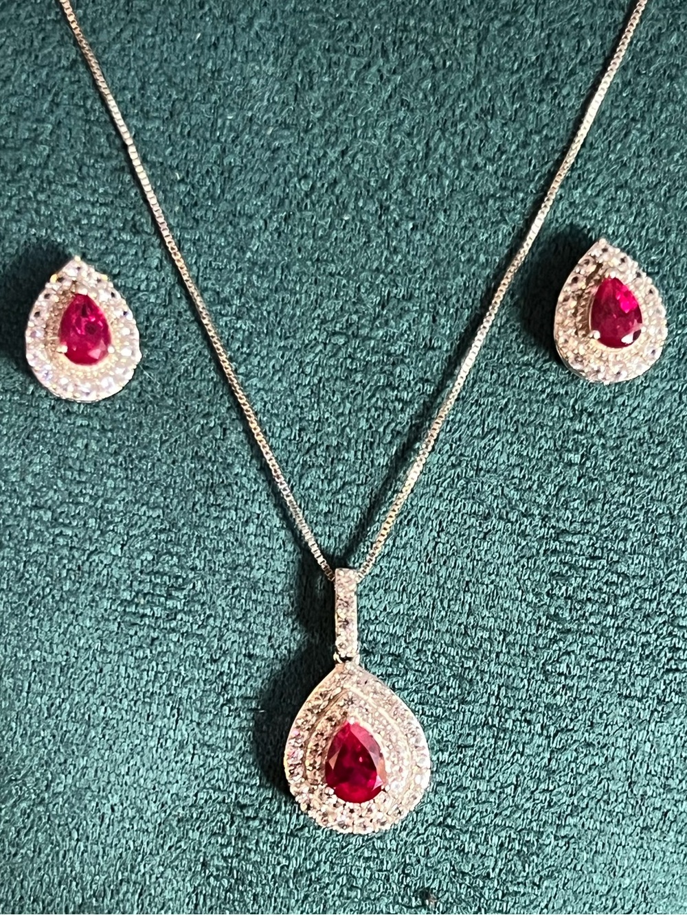 Sterling 925 Teardrop Ruby Halo Necklace & Earrings Set 🌷❤️‍🔥🌷❤️‍🔥🌷❤️‍🔥